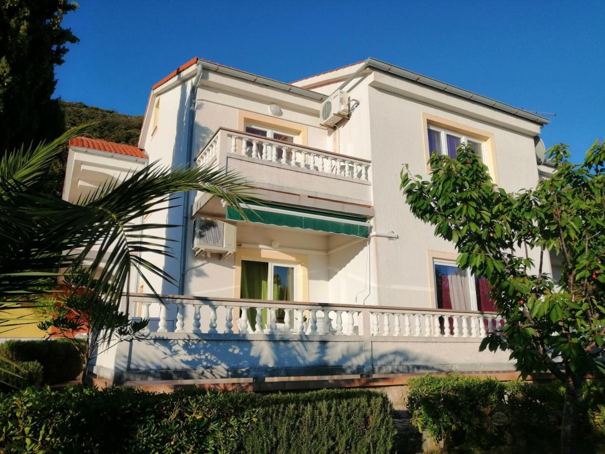 Apartments Fafandjel 拉布 外观 照片