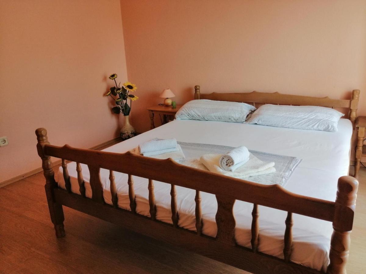 Apartments Fafandjel 拉布 外观 照片