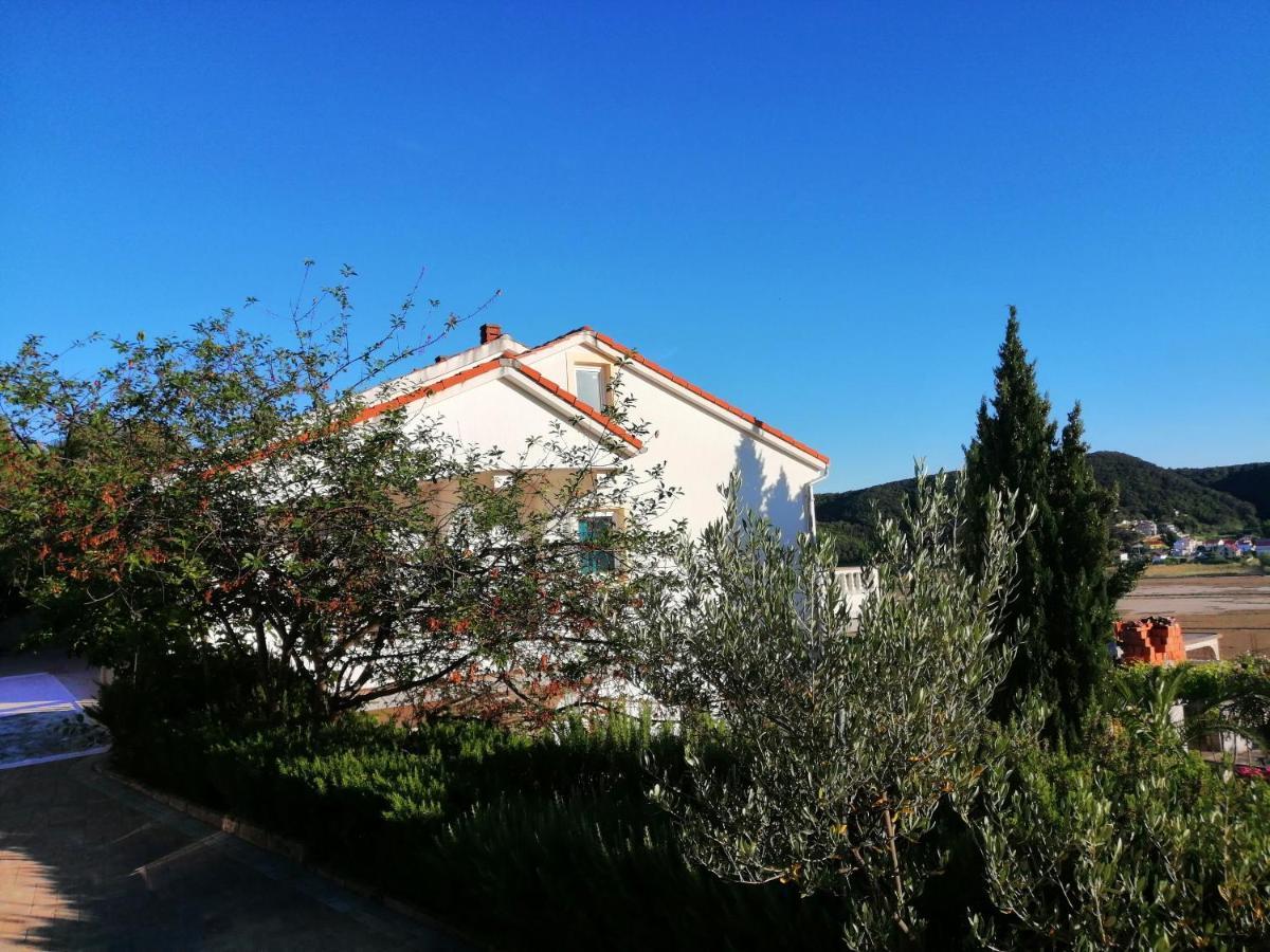 Apartments Fafandjel 拉布 外观 照片